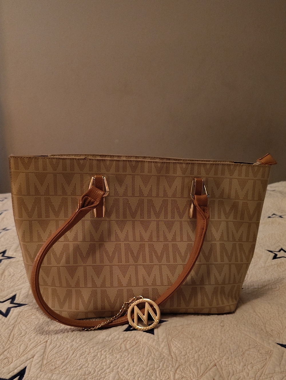 Gently Used Miak. Collection Copy Cat Purse